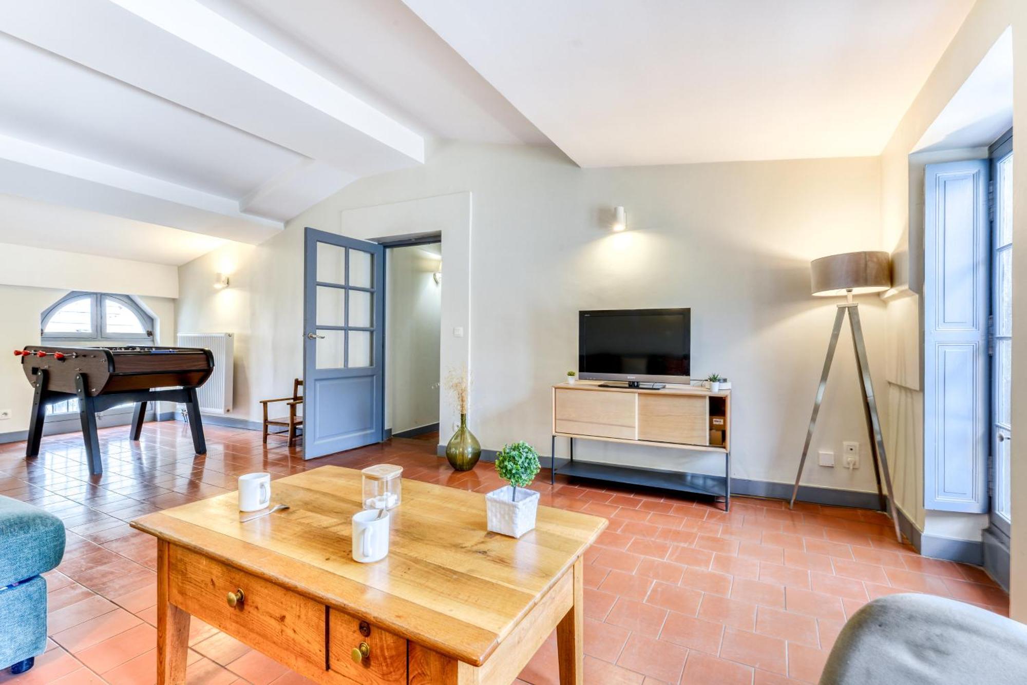 L'Escapade - Parking Gratuit - Wifi - Climatisation - Proche Cite - Tout Equipee 卡尔卡松 外观 照片